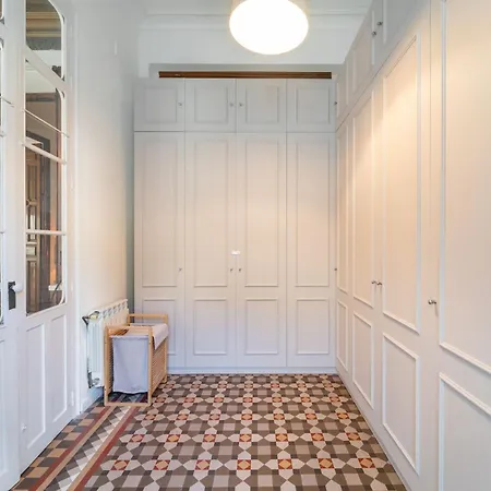 Apartment Gorgeous In Historic Center *