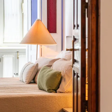 Apartment Gorgeous In Historic Center